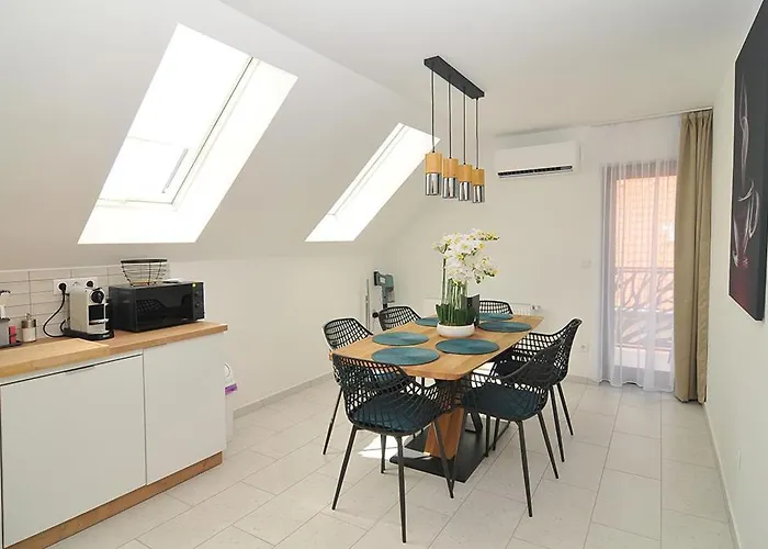Sio50fok Apartmanhaz *