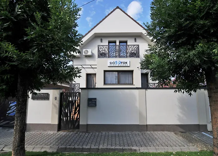 Sio50fok Apartmanhaz Siófok